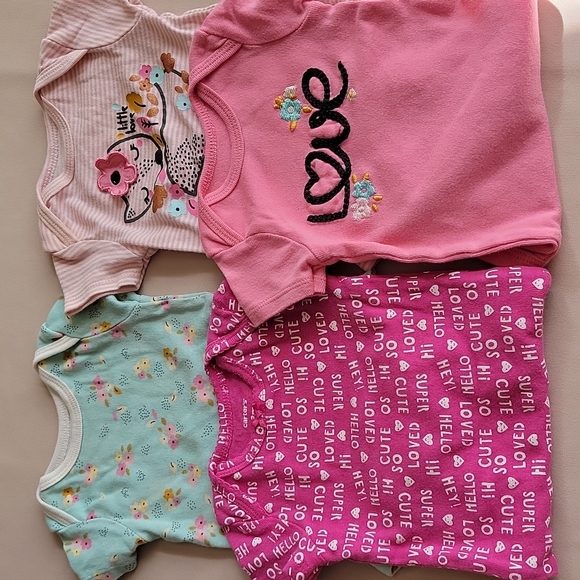 Onsies Bundle - Picture 2 of 2